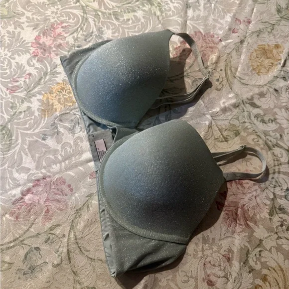 Victoria’s Secret Lightly Lined T-Shirt Bra 38C - Picture 2 of 8